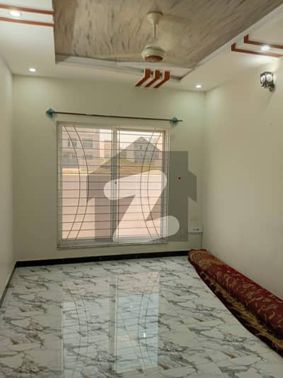 Full House With Basement For Rent In Mumtaz City