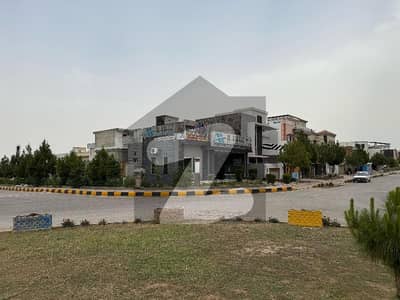 ایف ۔ 17 اسلام آباد میں 10 مرلہ رہائشی پلاٹ 1.1 کروڑ میں برائے فروخت۔