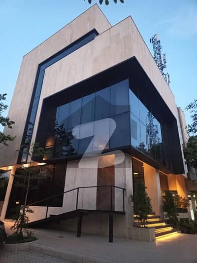 جی ۔ 9 اسلام آباد میں 1 کنال Studio عمارت 19.0 لاکھ میں کرایہ پر دستیاب ہے۔