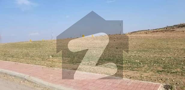 بحریہ ٹاؤن فیز 8 - ای کمرشل بحریہ ٹاؤن فیز 8,بحریہ ٹاؤن راولپنڈی,راولپنڈی میں 8 مرلہ کمرشل پلاٹ 4.5 کروڑ میں برائے فروخت۔