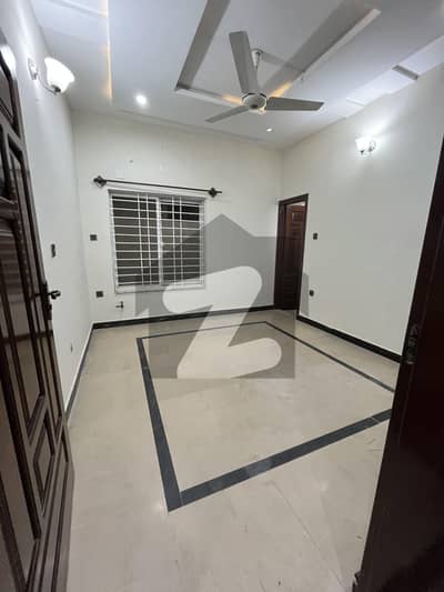 4 Marla Full House Available For Rent G-13/4
