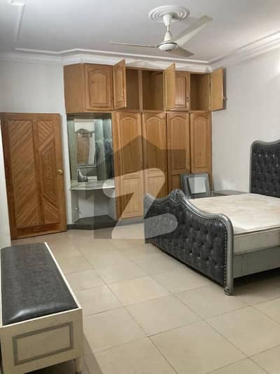 Beautiful First floor available for rent prime location