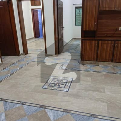 Lower Portion Awailable In Alama Iqbal Town Lahore