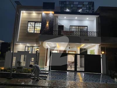 Topcity-1 10 Marla Designer Corner House for Sale
