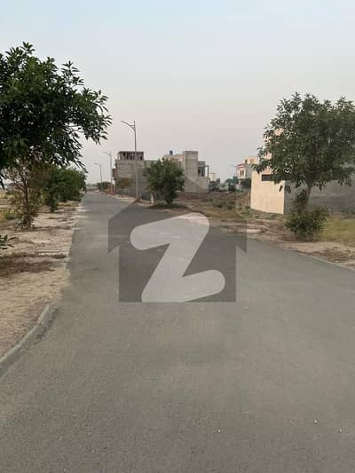 10 Marla Residential Plot For Sale In New Lahore City