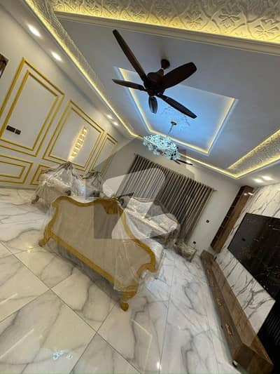 1 Kanal Brend New Furnish House Available For Sale