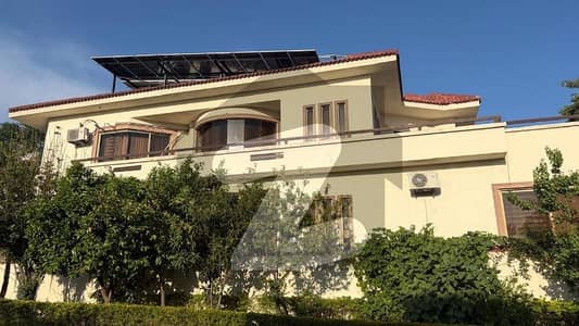 ڈی ایچ اے ڈیفینس فیز 2 ڈی ایچ اے ڈیفینس,اسلام آباد میں 4 کمروں کا 1 کنال مکان 3.0 لاکھ میں کرایہ پر دستیاب ہے۔