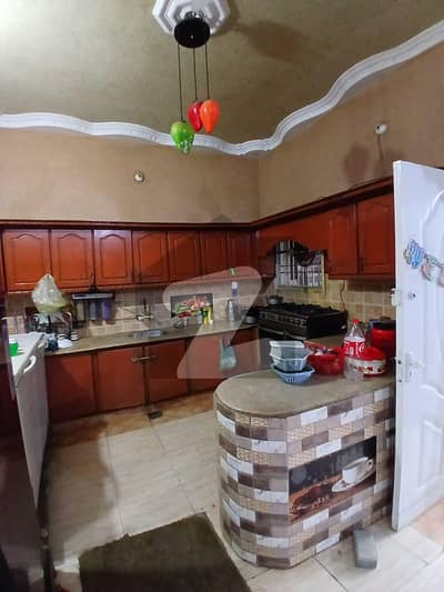 گلشن اقبال - بلاک 10-اے گلشنِ اقبال,گلشنِ اقبال ٹاؤن,کراچی میں 2 کمروں کا 7 مرلہ زیریں پورشن 1.75 کروڑ میں برائے فروخت۔
