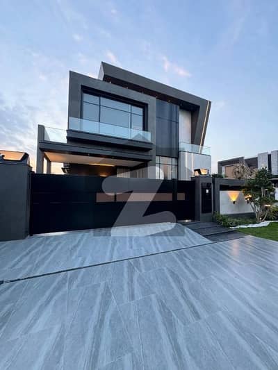 1 KANAL Low price House For sale Vry Hot Deal
