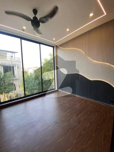 3 Years Installments Plan 5 Marla Brand New House For Sale In Park View City