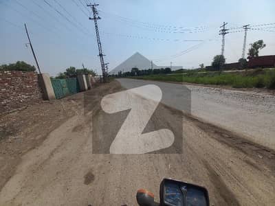 ما نگا - رائیونڈ روڈ لاہور میں 104 کنال صنعتی زمین 52.0 کروڑ میں برائے فروخت۔