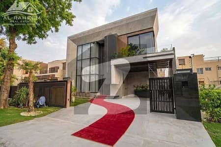 FACING PARK 1 KANAL TOP OF THE LINE ULTRA MODERN LUXURY VILLA FOR SALE NEAR TO MARKET.