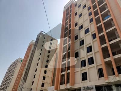 صائمہ ریذیڈنشیا سکیم 33 - سیکٹر 34-اے,سکیم 33,کراچی میں 3 کمروں کا 7 مرلہ فلیٹ 2.25 کروڑ میں برائے فروخت۔