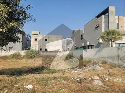 785 X Prime Location Plot Available In A Secure And Well-Developed Area. Ideal For Investment Or Building Your Dream Home With All Basic Utilities Nearby.