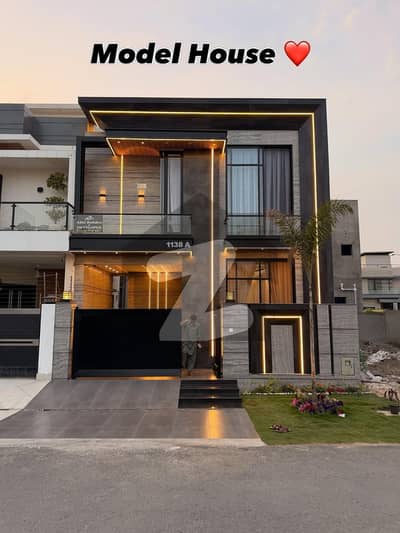 5 Marla Brand New Modern House for Sale in Bahria Town