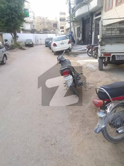 گلشنِ اقبال - بلاک 1 گلشنِ اقبال,گلشنِ اقبال ٹاؤن,کراچی میں 3 کمروں کا 10 مرلہ بالائی پورشن 95.0 ہزار میں کرایہ پر دستیاب ہے۔