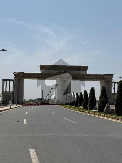 5 Marla plot available for sale in C block