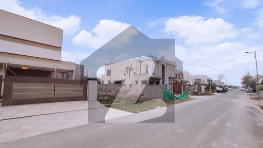 PLOT # W-860 RESIDENTIAL PLOT LOCATED IN THE BEST BLOCK OF DHA LAHORE.