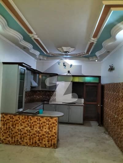پی سی ایس آئی آر ہاؤسنگ سوسائٹی سکیم 33 - سیکٹر 24-اے,سکیم 33,کراچی میں 3 کمروں کا 10 مرلہ بالائی پورشن 70.0 ہزار میں کرایہ پر دستیاب ہے۔