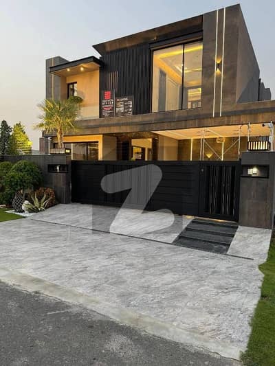 One Kanal Ultra Modern Design House For Sale