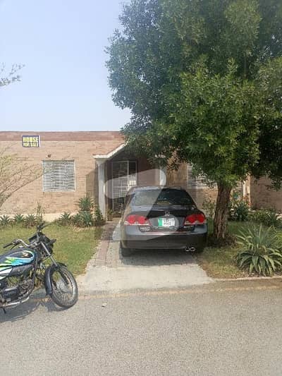 Bahria orchard 5 marla single story house (used) available for sale good condition