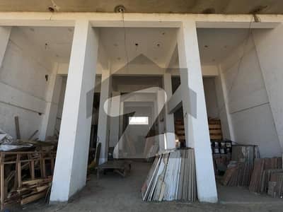 868 Square Feet Flat In Gulshan-e-Maymar - Sector R Is Available