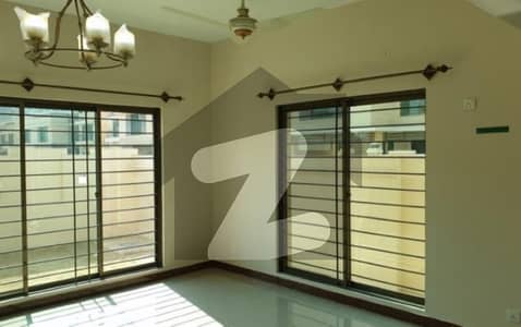 House Sized 427 Square Yards Is Available For sale In Askari 5 - Sector H