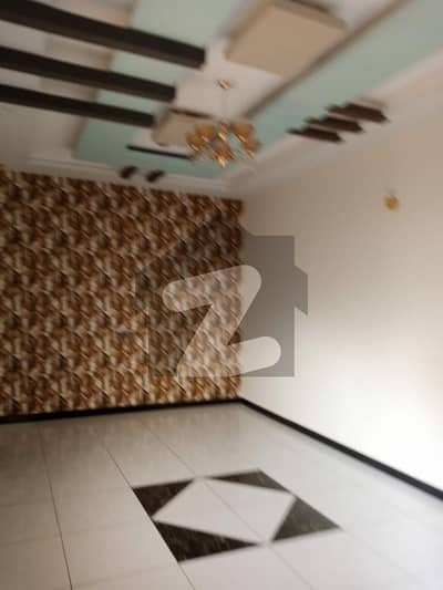 سومرا سوسائٹی سکیم 33,کراچی میں 6 کمروں کا 10 مرلہ مکان 4.3 کروڑ میں برائے فروخت۔