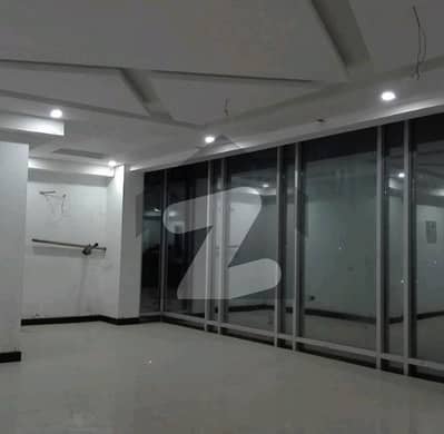 Reasonably-Priced Prime Location 135 Square Feet Shop In AQ Super Market, Karachi Is Available As Of Now