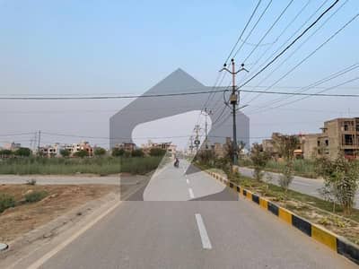 Spacious Prime Location 120 Square Yards Residential Plot Available For Sale In Sector 31 - Punjabi Saudagar City Phase 2