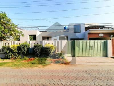 Prime Location 1 Kanal House In Canal View For Sale At Good Location
