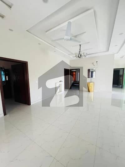Kanal upper portion available for rent best location bahria Enclave