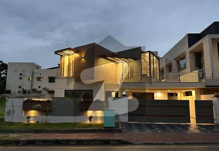 Double Storey 1 Kanal House Available In Bahria Town Phase 7 For Sale