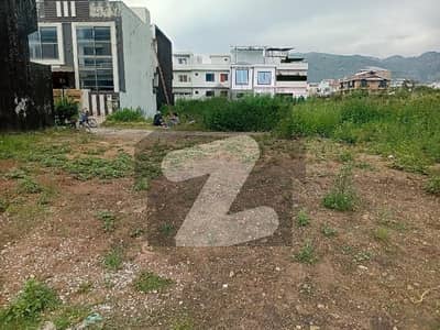 25X50 CORNER PLOT EXTRA LAND FOR SALE D-12/3