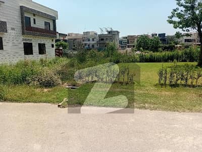 35X70 PARK FACING NEW CLASSIC HOUSE FOR SALE D-12/2