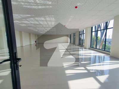 جی ۔ 8 اسلام آباد میں 5 کمروں کا 16 مرلہ عمارت 10.0 لاکھ میں کرایہ پر دستیاب ہے۔