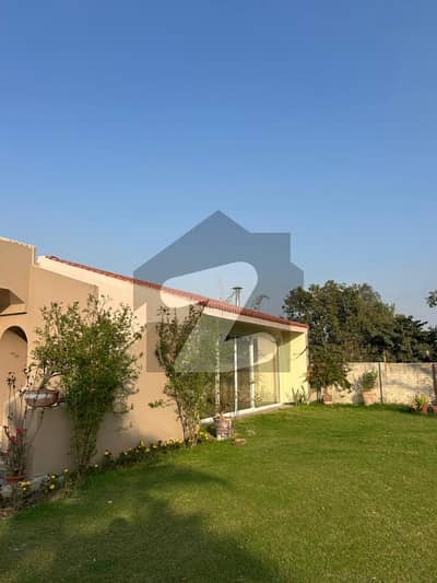 4 Kanal Luxury Farmhouse For Sale Near DHA Lahore Prime Location