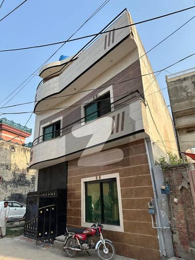 3 Marla triple story Owner build house available for Sale in Johar View Near Doctor hospital