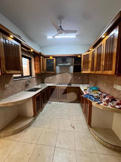 DOUBLE STORY 4 MARLA HOUSE FOR RENT IN D-12