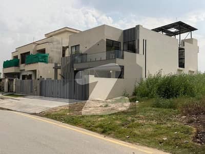 بی ۔ 17 اسلام آباد میں 6 کمروں کا 1 کنال مکان 8.3 کروڑ میں برائے فروخت۔