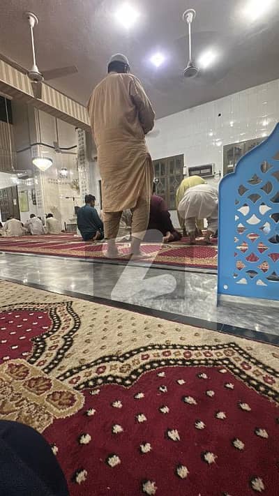 پی سی ایس آئی آر سٹاف کالونی لاہور میں 5 کمروں کا 14 مرلہ مکان 1.85 لاکھ میں کرایہ پر دستیاب ہے۔