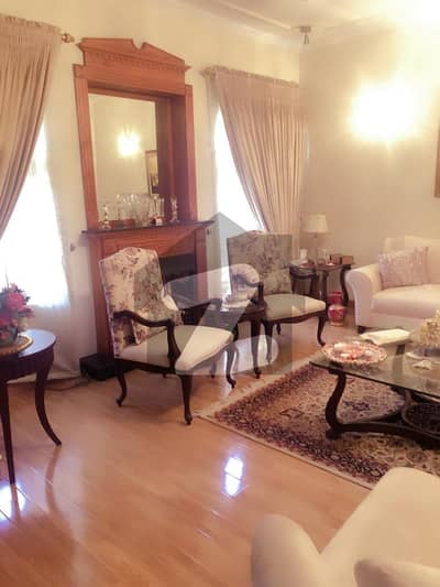 32 Marla House With Basement For Rent