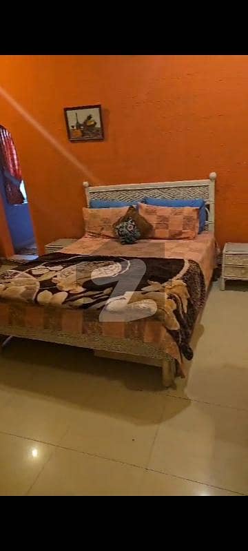FURNISHED ROOM FOR RENT