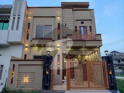 Get In Touch Now To Buy A Good Location 5 Marla House In Garden Town Phase 3 - Block D Gujranwala