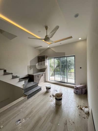 4 Marla House In D-12/1 For sale