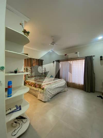 360 Sq. Yds Corner 3 Side Boulevard 10Kv Solar Villa For Sale in Precint 8 Bahria Town Karachi