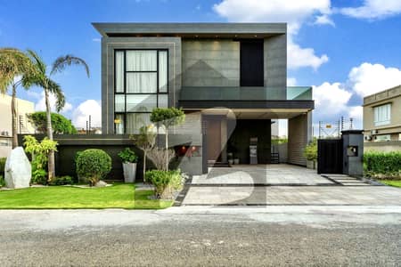 Near To DHA RAYA ONE KANAL Top Quality Full Basement Luxurious Beautiful Modern Design Villa For Sale In DHA Lahore Phase 7 Prime Location
