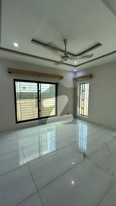 10 marla house for rent in bahria town lahore - Prime Location Sector C