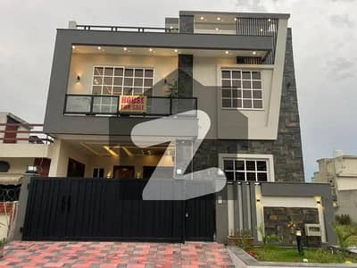 جناح گارڈنز فیز 1 جناح گارڈنز,ایف ای سی ایچ ایس,اسلام آباد میں 4 کمروں کا 7 مرلہ مکان 3.45 کروڑ میں برائے فروخت۔