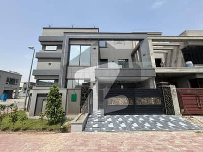 Bahria Orchard 7 Marla Luxury House For Sale